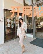 开局敲晕妖帝老婆