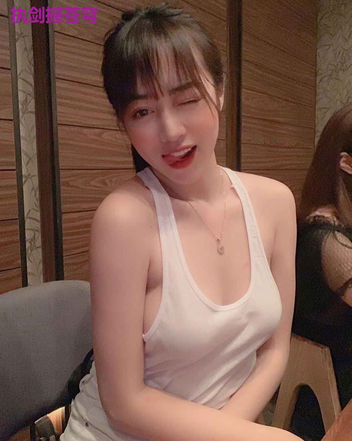 执剑撼苍穹
